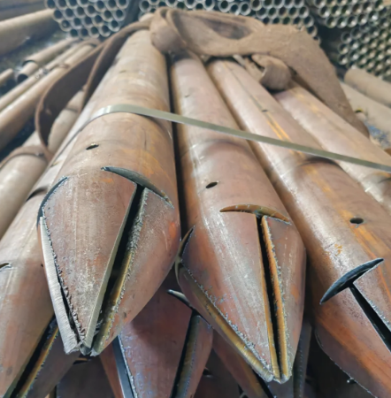 南岸出尖打孔加工无缝注浆钢花管注浆管厂家